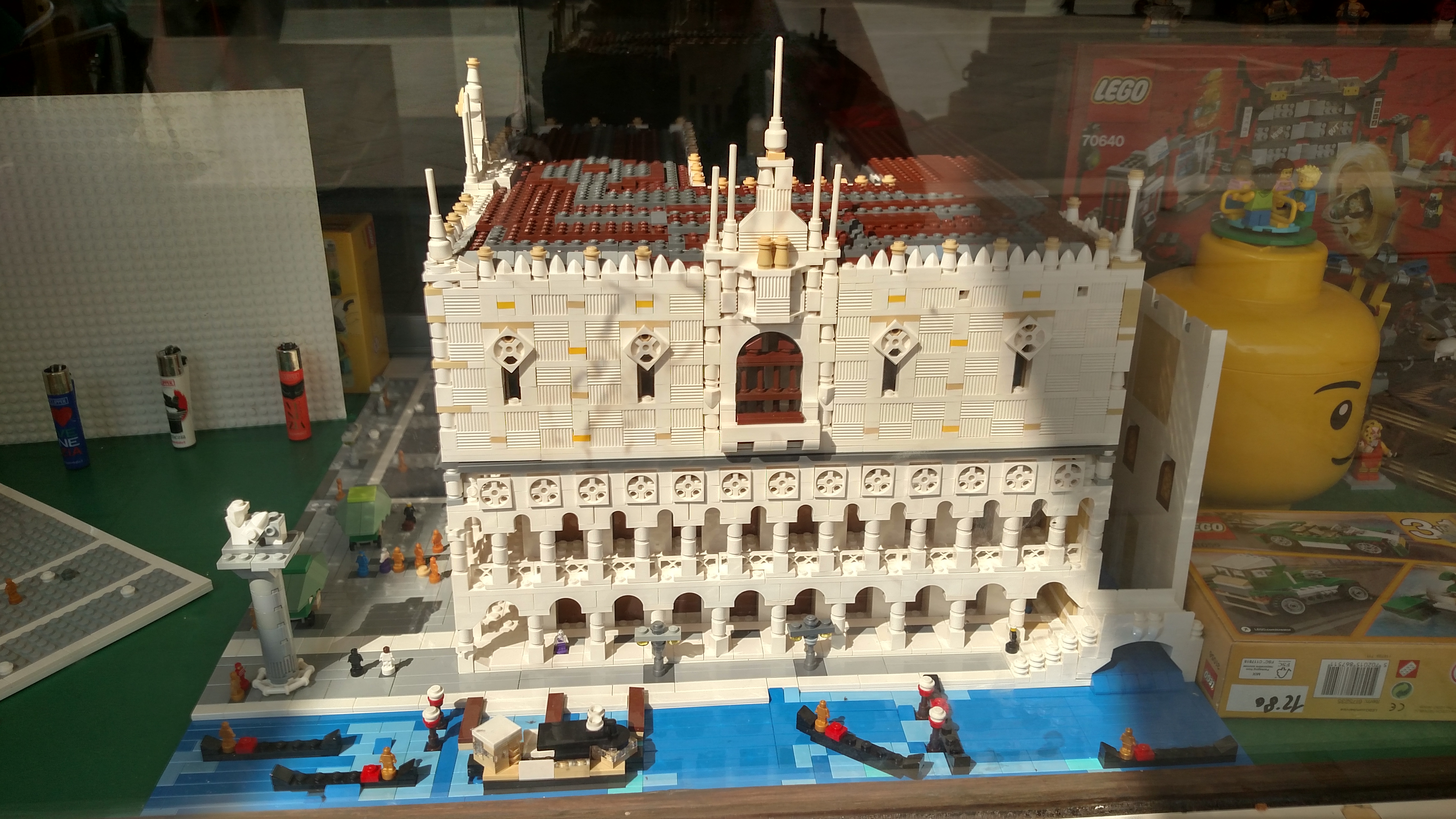 Lego Shop